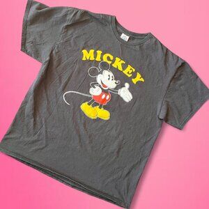 Vintage 90s Disney Mickey t shirt